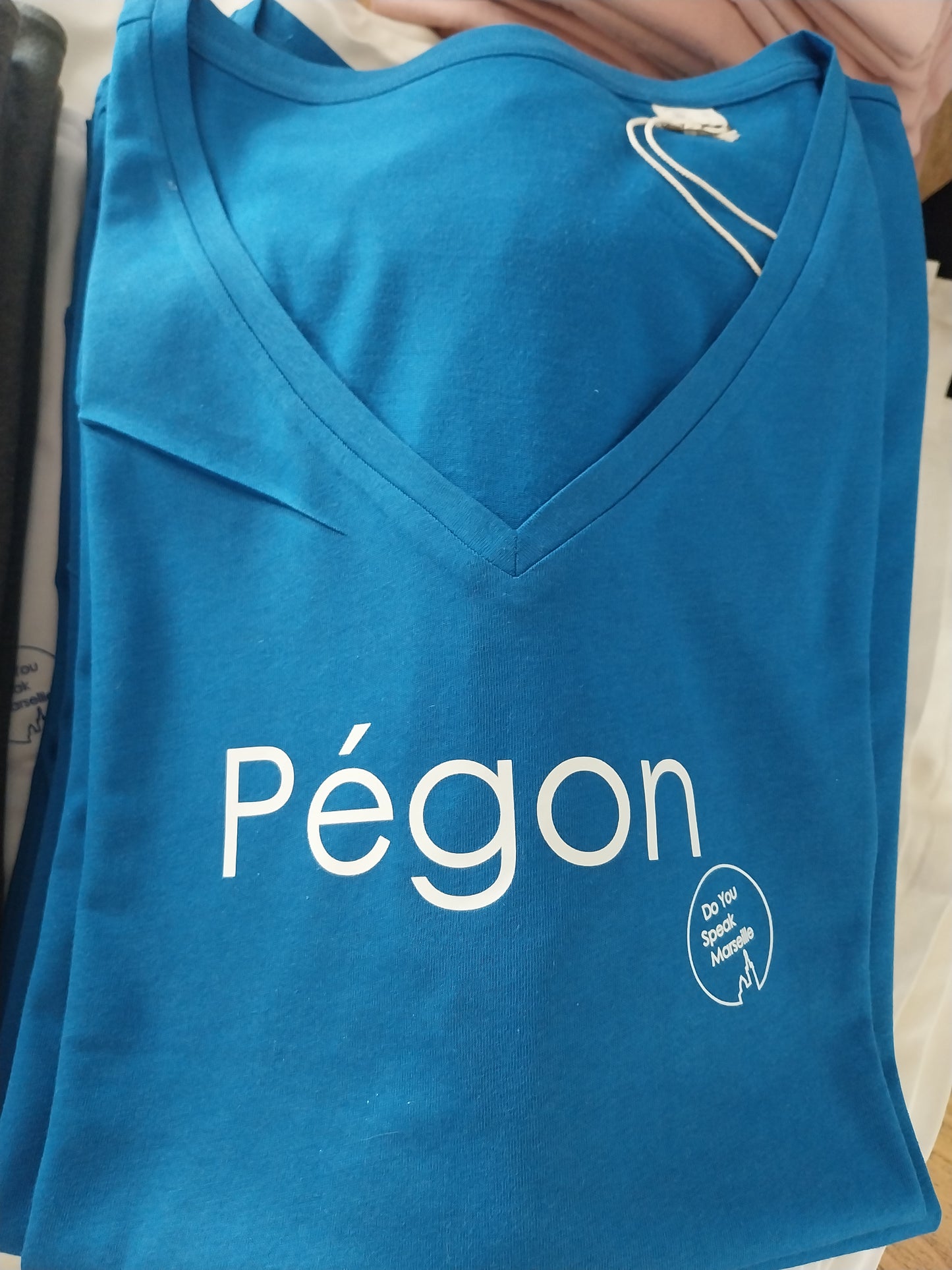 Tee-shirt en V Pégon